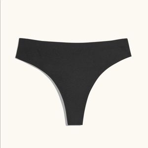 NEW Knix Super Leakproof Thong Black M Period Underwear